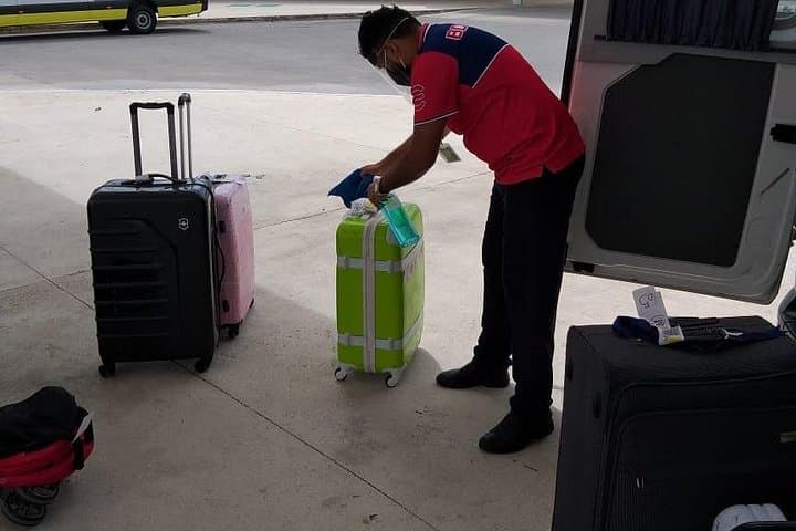 Private Van Roundtrip Transfer: Santo Domingo Airport to Samaná Hotels photo 2