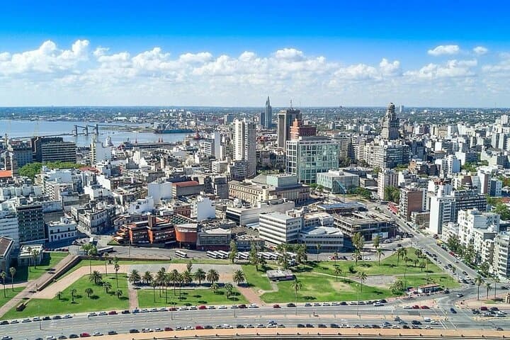 Montevideo City Bike Tour: 22km Rambla Ride Through Ciudad Vieja photo 6