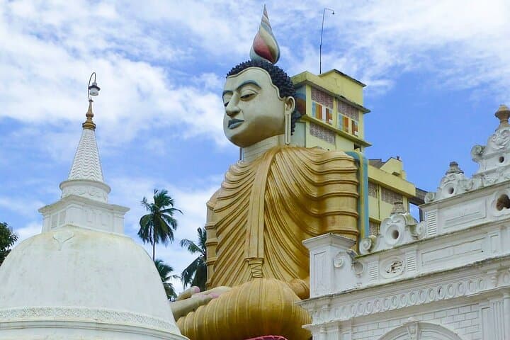 Galle Hidden Temples and Secluded Coastlines Private Day Tour photo 2