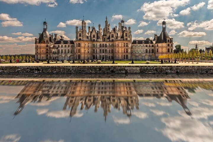 Customize Your Private Loire Valley Castles Tour from Paris