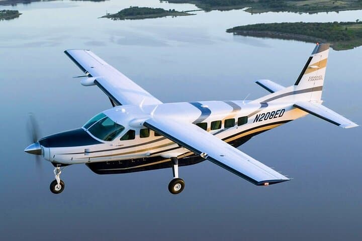 Colombo to Trincomalee Air Transfer — Private CMB to TRR Charter photo 3
