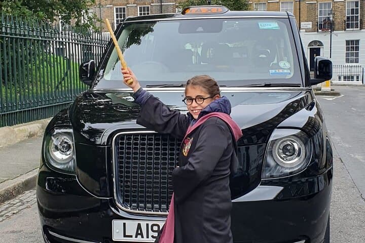 Half-Day Harry Potter Black Taxi Tour of London — Private Guided Film-Locations Ride