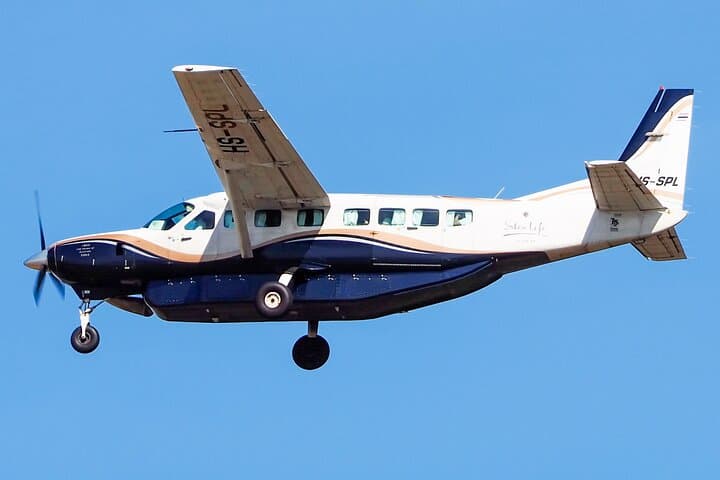 Helicopter Transfer: Ratmalana (RML) to Katukurunda (KTY) — Fast Air Transfer in Sri Lanka photo 4