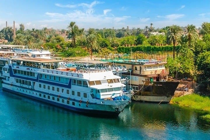 4-Day Private Nile Cruise from Aswan to Luxor — Kom Ombo, Edfu & Ancient Temples photo 3