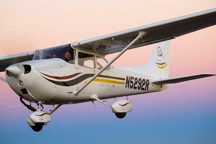 Colombo to Katukurunda Private Air Transfer — Fast Charter from CMB to KTY photo 3