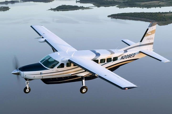 Colombo to Batticaloa Helicopter Transfer — Fast Scenic Air Transfer (CMB to BTC) photo 3