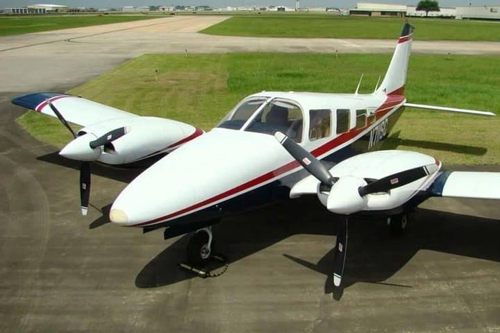 Colombo to Batticaloa Helicopter Transfer — Fast Scenic Air Transfer (CMB to BTC) photo 6