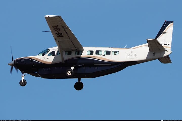 Helicopter Transfer from Colombo Airport (CMB) to Sigiriya (GIU): Fast Scenic Air Transfer photo 2