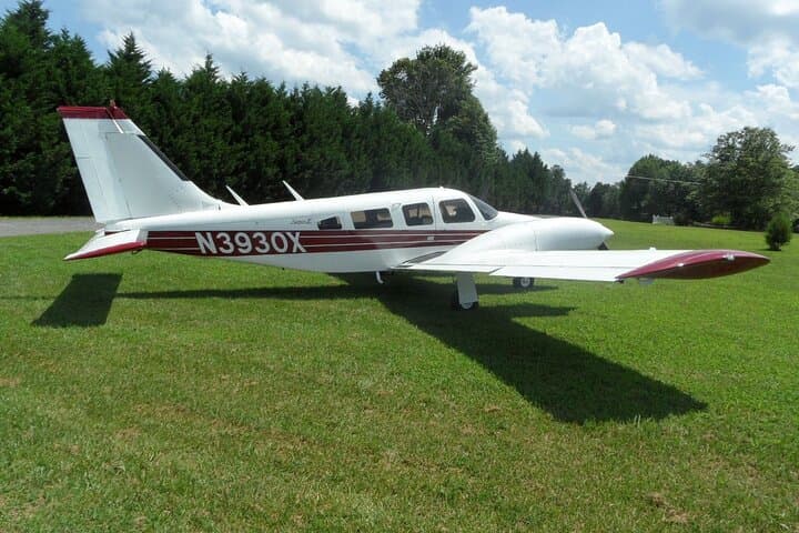 Helicopter Transfer from Colombo Airport (CMB) to Sigiriya (GIU): Fast Scenic Air Transfer photo 5