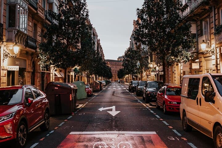 San Sebastián Insta-Walk: Capture La Concha, Monte Igueldo & Old Town with a Local photo 2