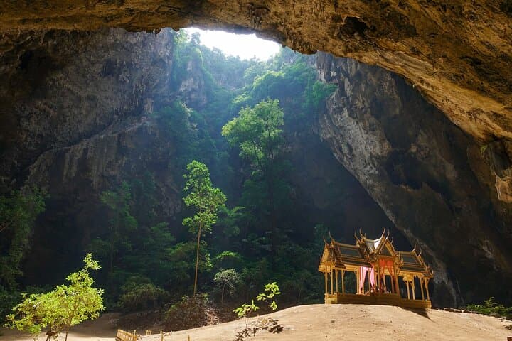 Phraya Nakhon Cave Day Trip from Hua Hin: Sam Roi Yod Adventure