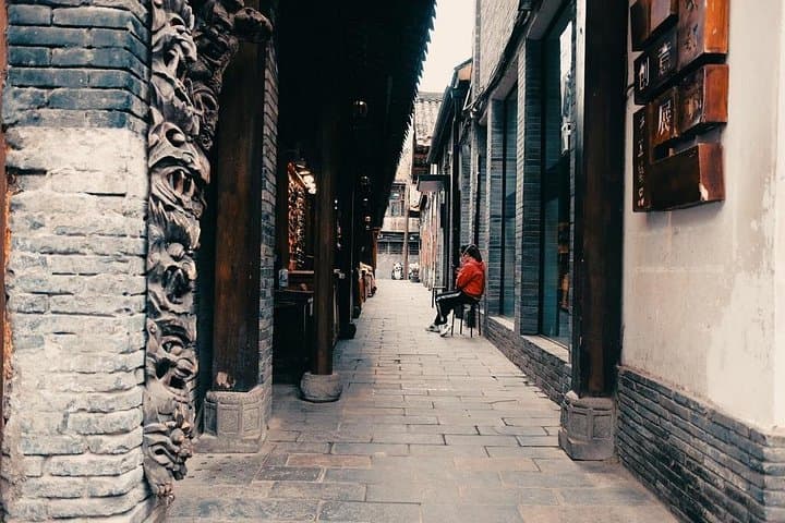Private 2-Day Chengdu & Leshan Giant Buddha Tour from Xi'an by Bullet Train photo 5