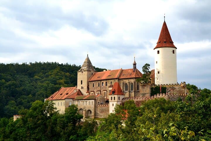 Private Krivoklát Castle & Bohemia Glassworks Day Trip from Prague
