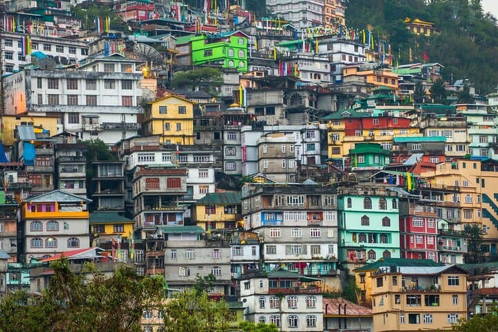 Gangtok Full-Day Sightseeing: Monasteries, Markets & Ropeway Highlights photo 3