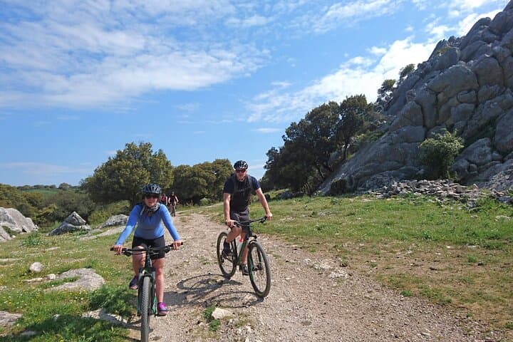 45km MTB Loop in Grazalema Natural Park — Moderate Cross-Country Ride photo 4