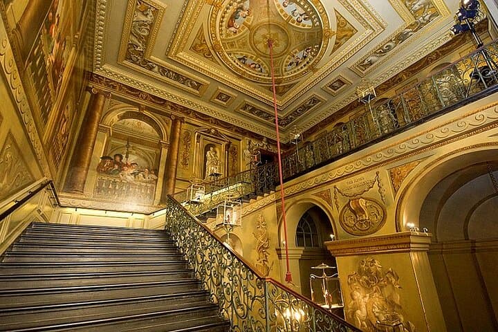 VIP Kensington Palace Gardens Tour & Royal Tea Experience: Guided Walk & Orangery Tea photo 6