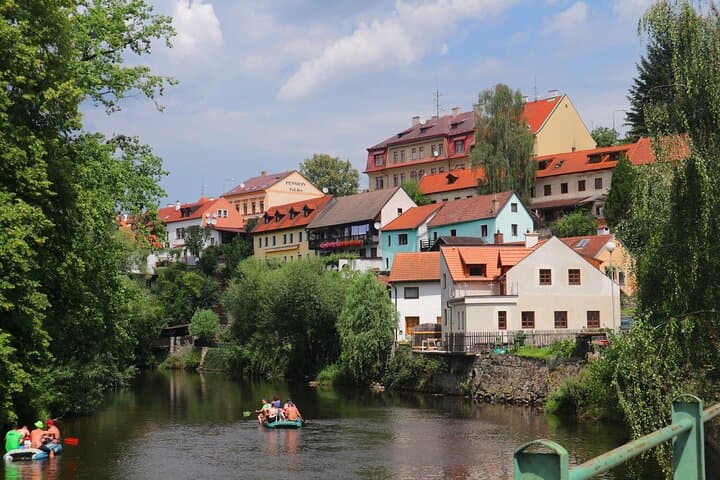 Český Krumlov Private Day Tour: Local Guide to Castle, River & Food photo 2
