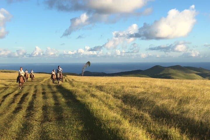 Horseback Riding and Lava Tube Caves on Easter Island (Rapa Nui) photo 2
