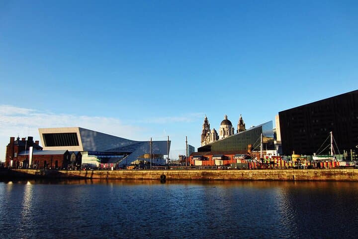 Private Liverpool Walking Tour: City Highlights & Cavern Club Entry photo 2