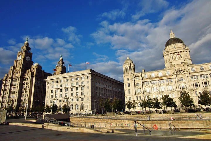 Private Liverpool Walking Tour: City Highlights & Cavern Club Entry photo 4
