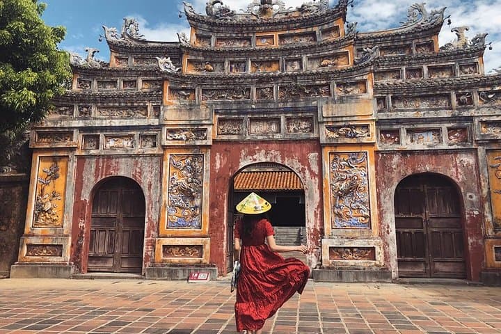 Hue Instagram Tour: Full-Day Private Photo & Cultural Highlights photo 3