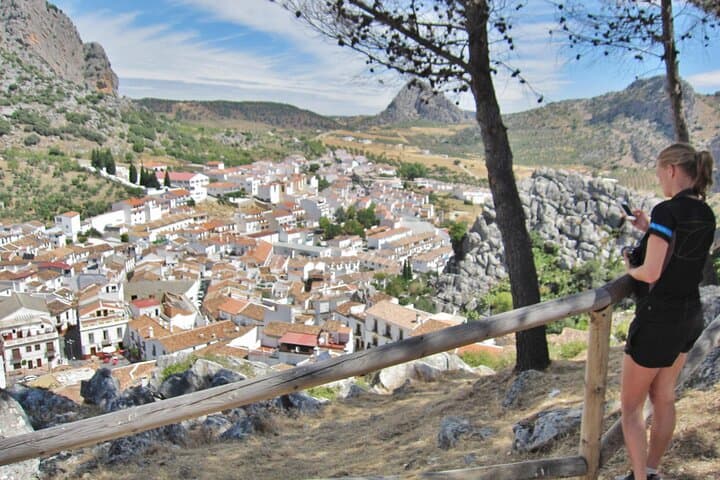 Montejaque to Ronda Hike: 11 km Moderate Walk Under Puente Nuevo photo 2