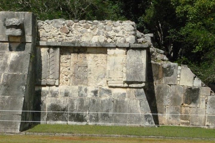 Chichén Itzá Private Experience — Cenote Swim, Valladolid & Guided Ruins Tour photo 6