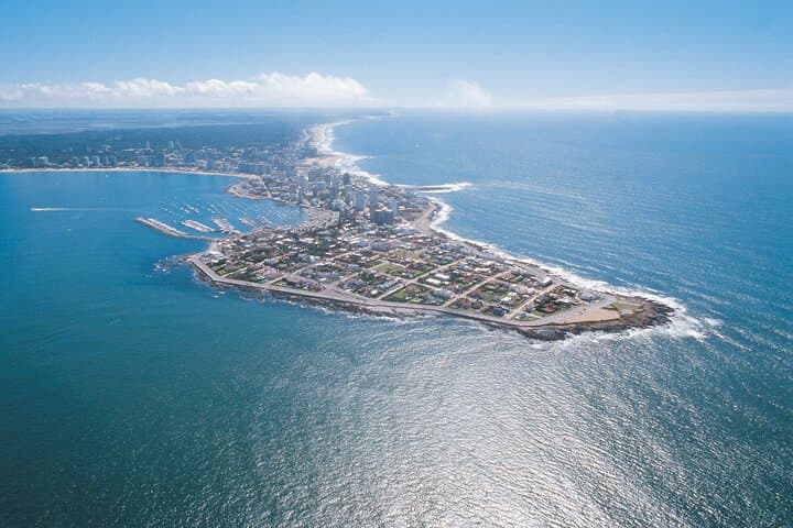 Half-Day Punta del Este Coastal & Casa Pueblo Tour