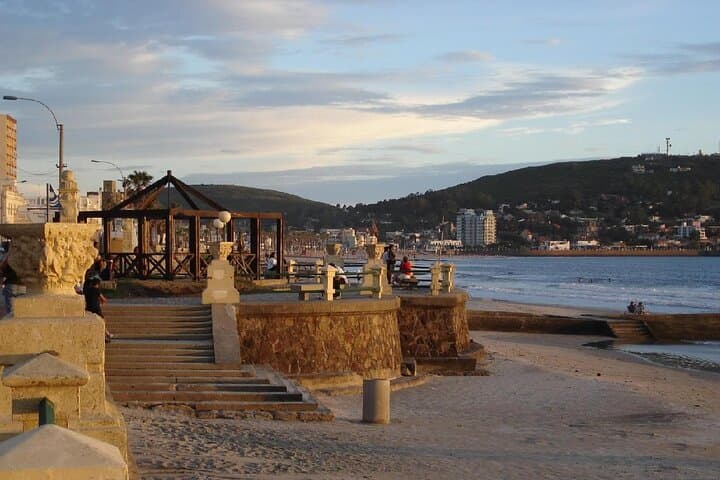 Half-Day Piriápolis Excursion from Punta del Este: Beaches, Hills & Local History photo 3