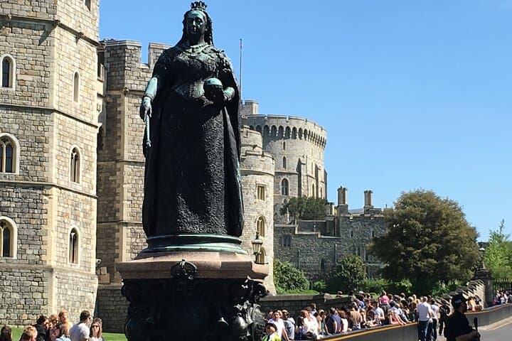 Shore Excursion from Southampton to Windsor Castle — Private Half-Day Tour photo 2