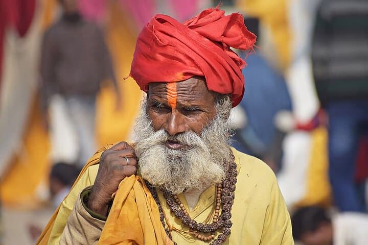 Walking Rishikesh: Laxman Jhula, Ashrams & Ganga Aarti with Lunch photo 2
