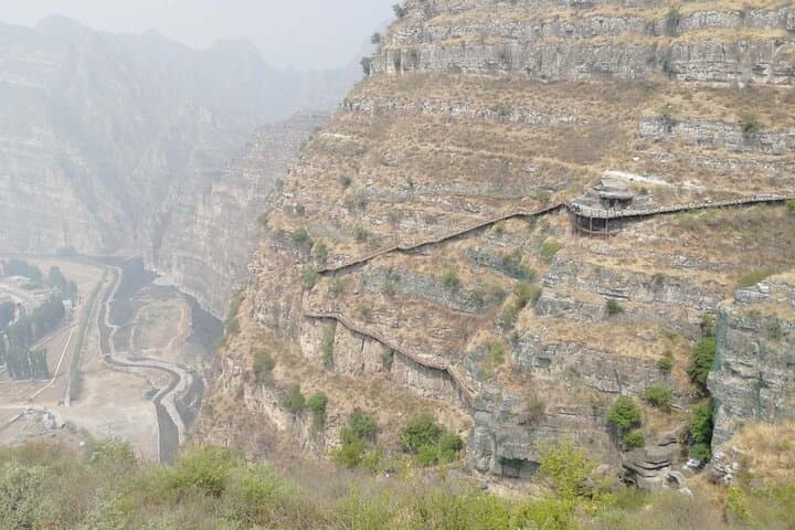 Shidu Canyon Day Tour: Hike, Raft & Karst Views Near Beijing photo 4