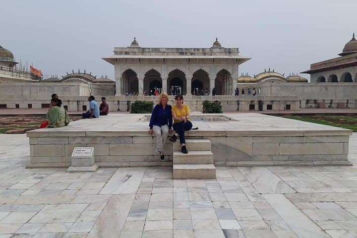 Taj Mahal Day Tour From Delhi: Sunrise Visit, Agra Fort & Practical Tips photo 6