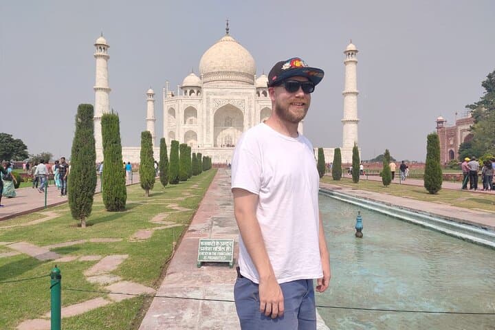 Taj Mahal Overnight Tour from Delhi — 2-Day Private Agra & Fatehpur Sikri Itinerary photo 5