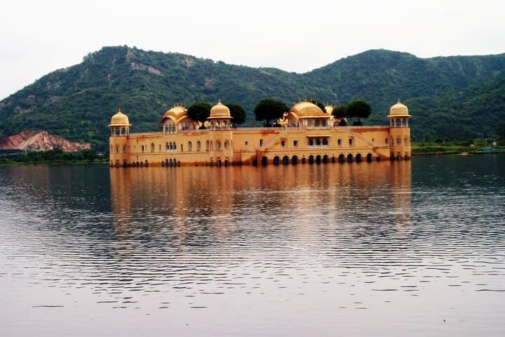 Golden Triangle with Haridwar & Rishikesh: Delhi, Agra, Jaipur and the Ganges photo 6