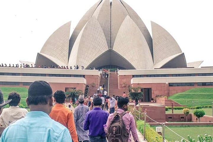 Private Old & New Delhi Full-Day Tour — Red Fort, Qutub Minar, Humayun's Tomb photo 5
