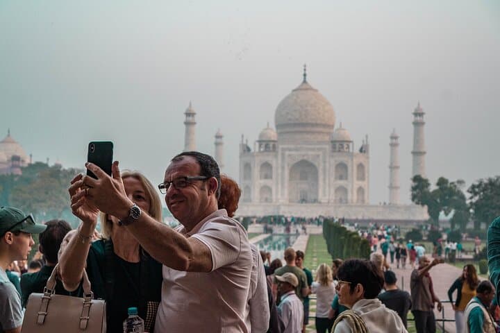 Golden Triangle Tour with Haridwar and Rishikesh: Delhi, Agra, Jaipur and the Ganges photo 5