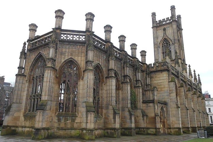 Liverpool Private City Tour and Chester: Beatles, Docks & Roman Walls photo 2