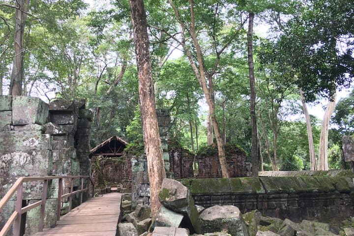 Banteay Chhmar Day Trip from Siem Reap: Explore Jayavarman VII's Remote Temple photo 3