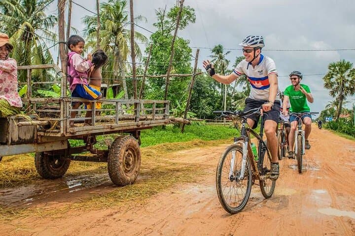 Silk Island (Koh Dach) Half-Day Biking Tour from Phnom Penh photo 3