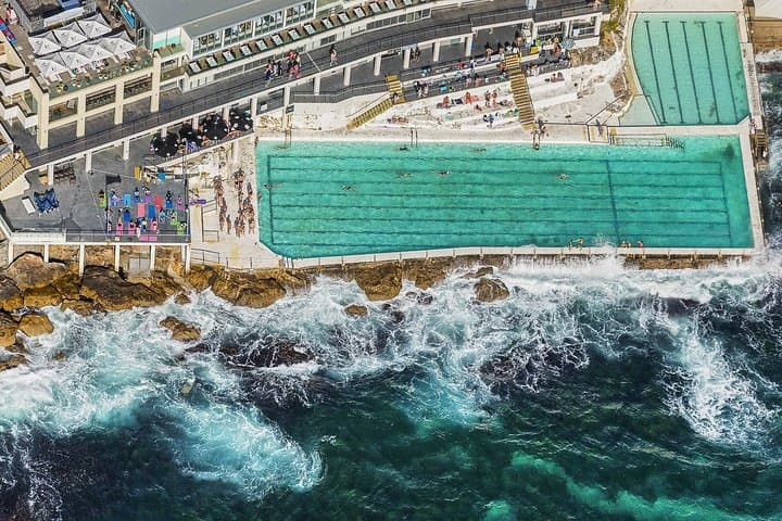 Sydney Beaches & Rockpools Private Tour — Bondi, Bronte & Icebergs photo 3