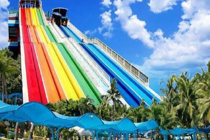 Bangkok Dream World Private Guided Tour: Family-Friendly Theme Park Day Trip photo 2