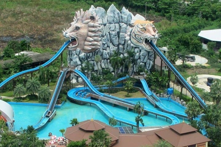 Bangkok Dream World Private Guided Tour: Family-Friendly Theme Park Day Trip photo 3