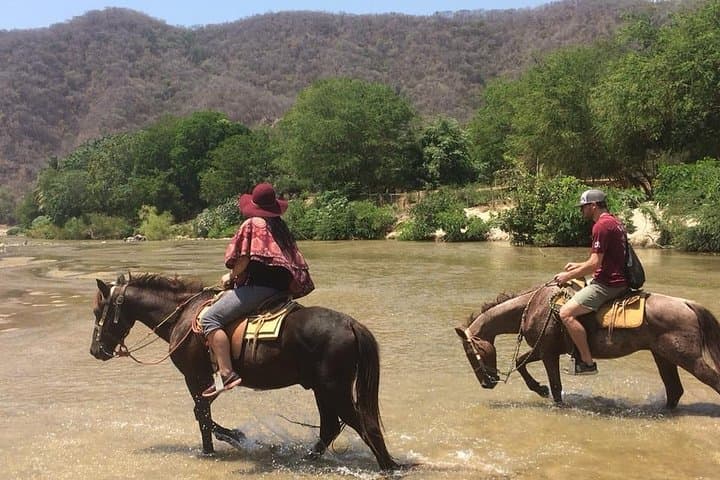 Sunset Horseback Ride to Hot Springs near Puerto Escondido