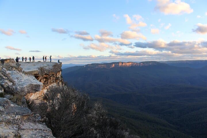 Blue Mountains Private Charter: Personalized Day Tours from Sydney to the Jamison Valley photo 2
