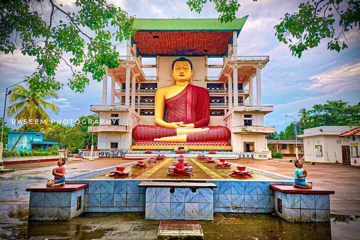 Temples and Wilderness: 2-Day Private Tour from Negombo to Yala National Park photo 6