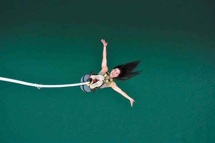 Leap Into the Alps: Stockhorn Gondola Bungy Near Interlaken photo 4