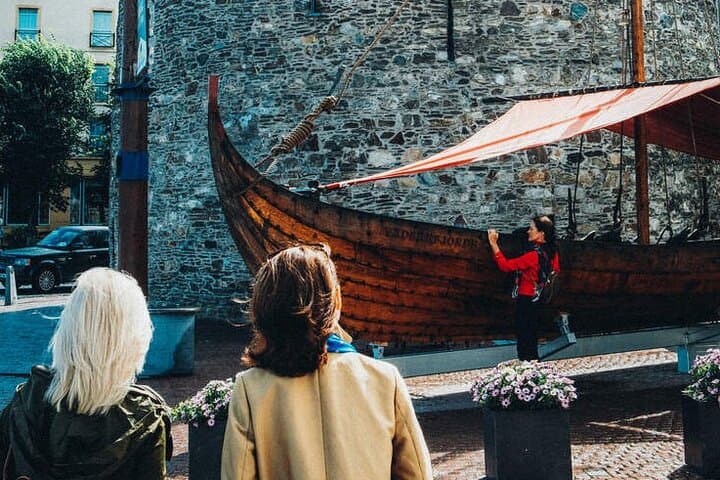 Waterford City Top 10 Walking Tour: Reginald's Tower & Viking Triangle Highlights photo 5
