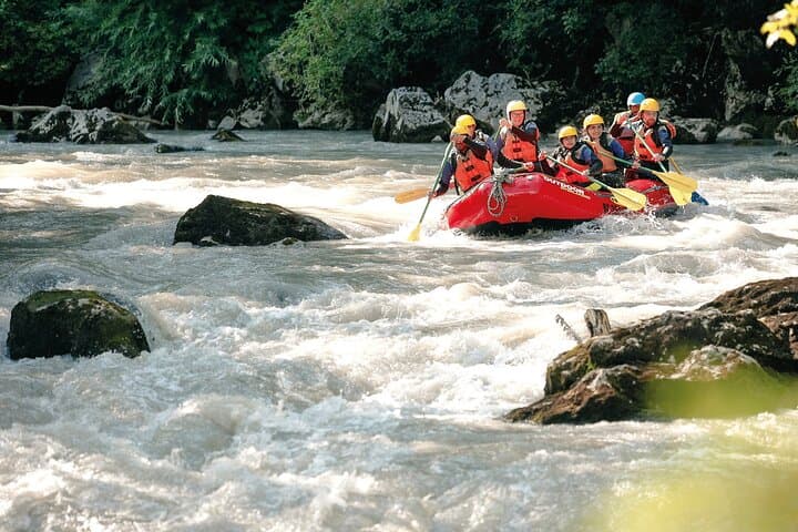 Ride the Simme: Class II–III Rafting from Interlaken’s Wilderswil Base photo 6