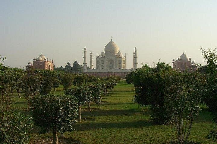 Weekend from Mumbai: 2-Day Taj Mahal & Agra Fort Tour with Flights photo 6